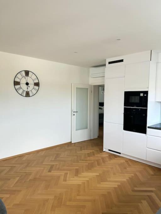 Vali 2 Apartment *