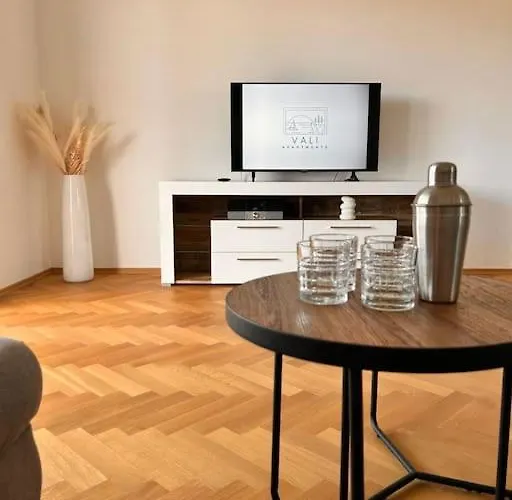 Vali Apartment 2